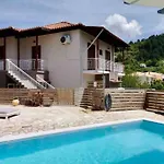 Appartement Sea Breeze - N.1 With Private Pool Kalamítsi