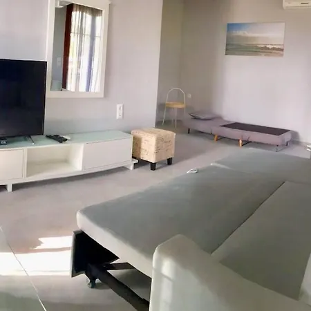 Sea Breeze - N.1 With Private Pool Kalamítsi