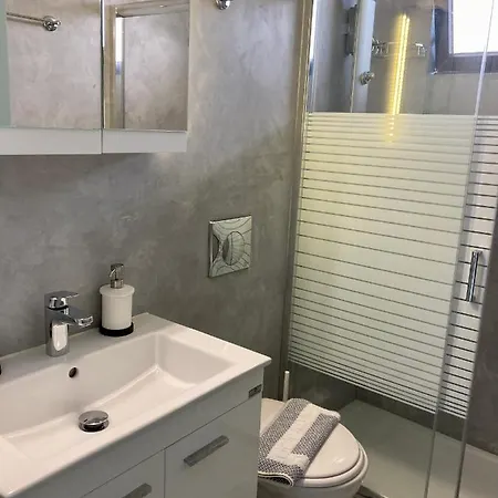 Sea Breeze - N.1 With Private Pool Kalamítsi