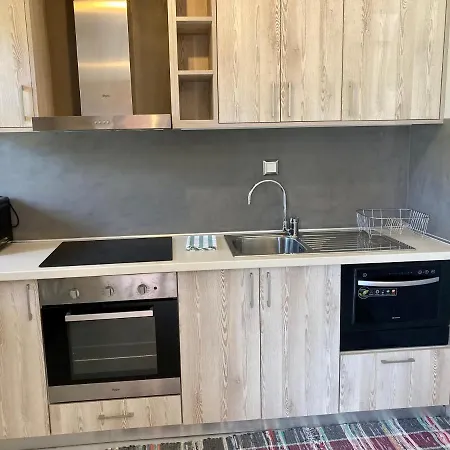 Sea Breeze - N.1 With Private Pool Apartmán *