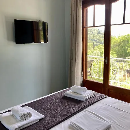 Sea Breeze - N.1 With Private Pool Apartmán *